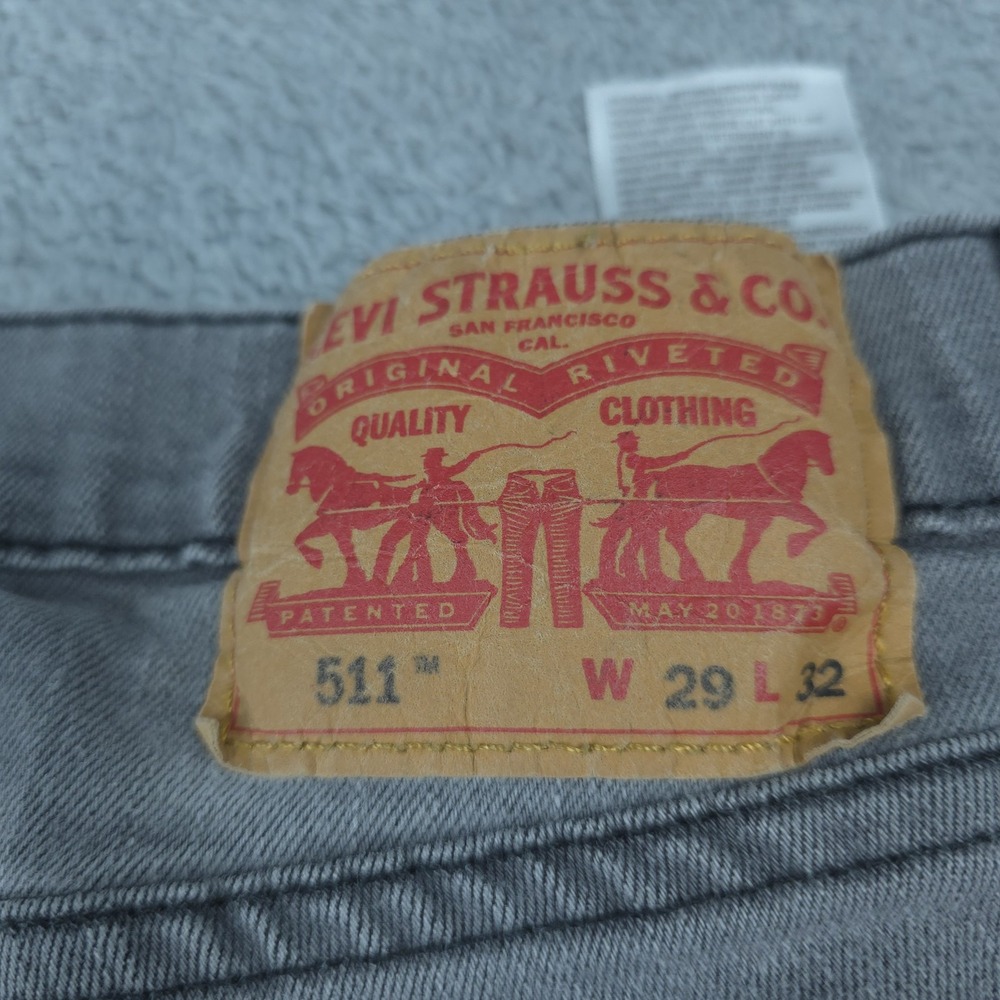 Levis 511 Jeans Mens 29x30 Gray Slim Tapered Charcoal Wash Denim Tag 29x32 - Picture 7 of 14